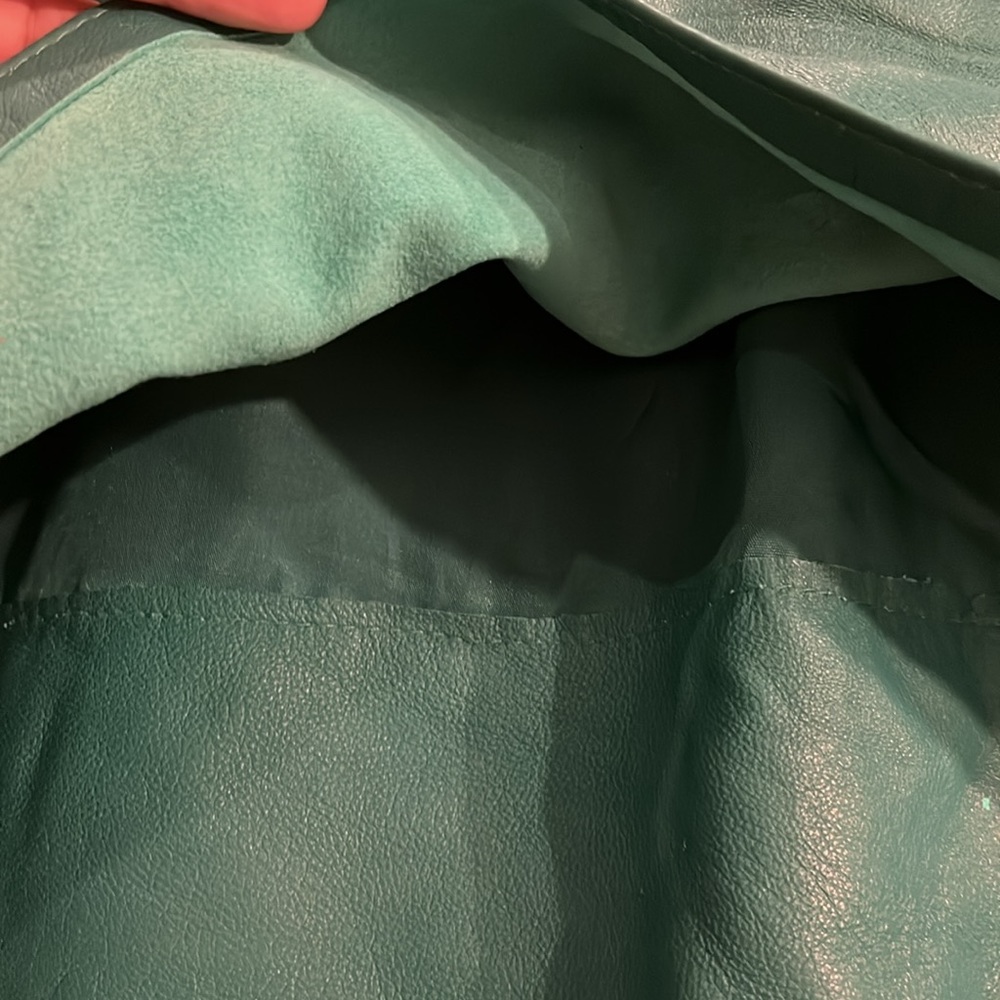 Ladies Green Lambskin Leather Skirt - Picture 2 of 5